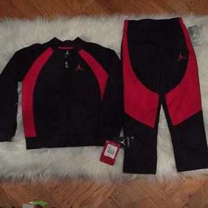 NWT JORDAN 2 piece boys pant set